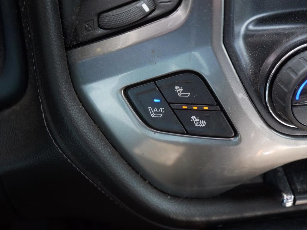 2015 Black Chevrolet Silverado 1500 LTZ w/ 1LZ, Plus Pckg, & Sunroof 4X4 Truck
