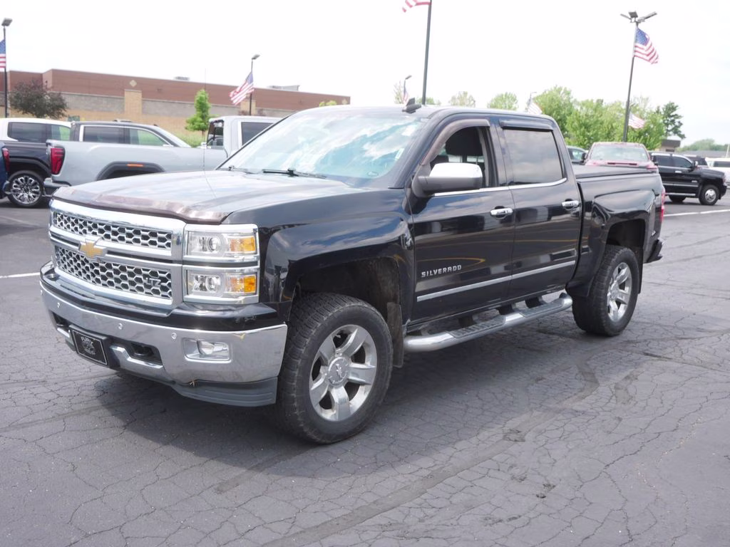 2015 Black Chevrolet Silverado 1500 LTZ w/ 1LZ, Plus Pckg, & Sunroof 4X4 Truck