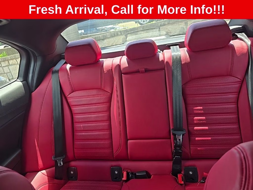 2022 Alfa Rosso Alfa Romeo Giulia Veloce AWD Sedan