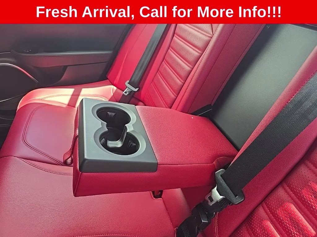 2022 Alfa Rosso Alfa Romeo Giulia Veloce AWD Sedan