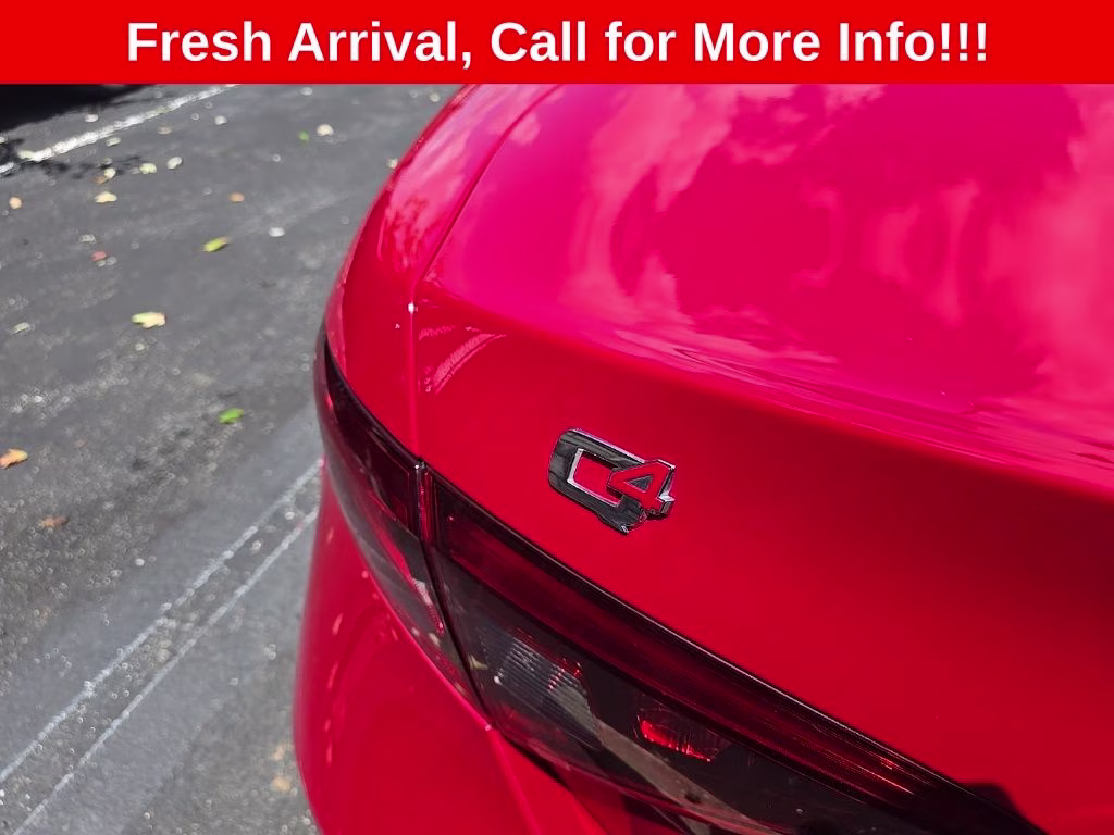 2022 Alfa Rosso Alfa Romeo Giulia Veloce AWD Sedan