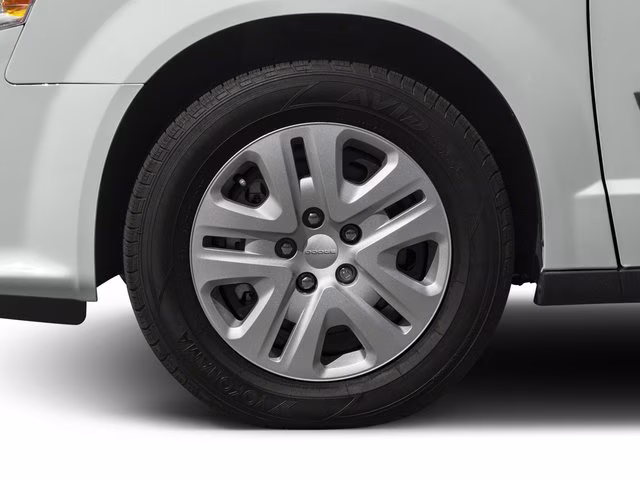 2017 White Knuckle Clearcoat Dodge Grand Caravan SE Plus FWD Van
