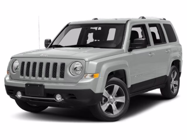 2015 Bright White Clearcoat Jeep Patriot Latitude 4X4 SUV