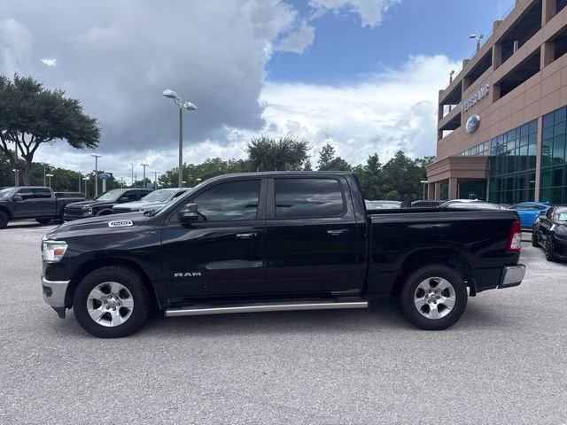 2019 Diamond Black Crystal Pearlcoat Ram 1500 Big Horn/Lone Star Crew Cab Pickup RWD Truck