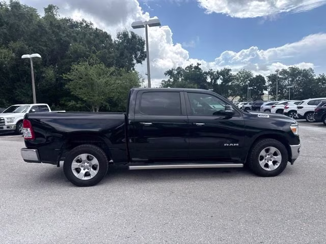 2019 Diamond Black Crystal Pearlcoat Ram 1500 Big Horn/Lone Star Crew Cab Pickup RWD Truck