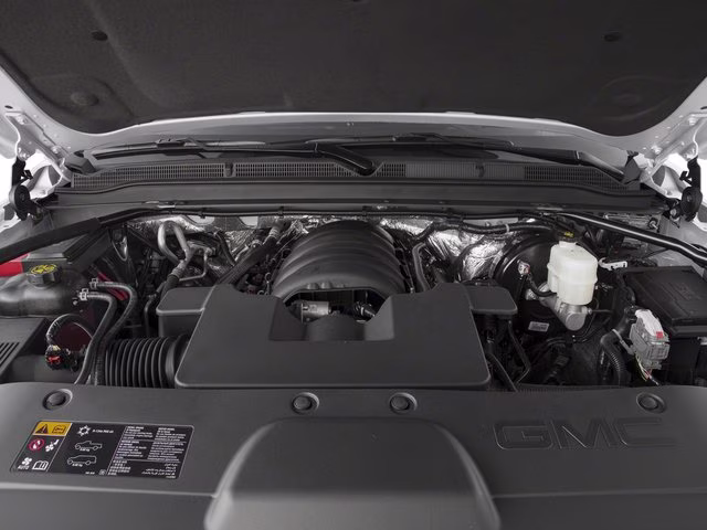 2018 White Frost Tricoat GMC Yukon Denali 4X4 SUV