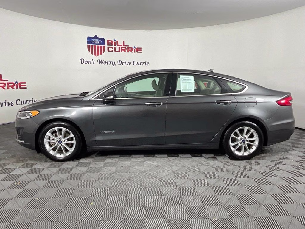 2019 Magnetic Ford Fusion Hybrid SEL FWD Sedan