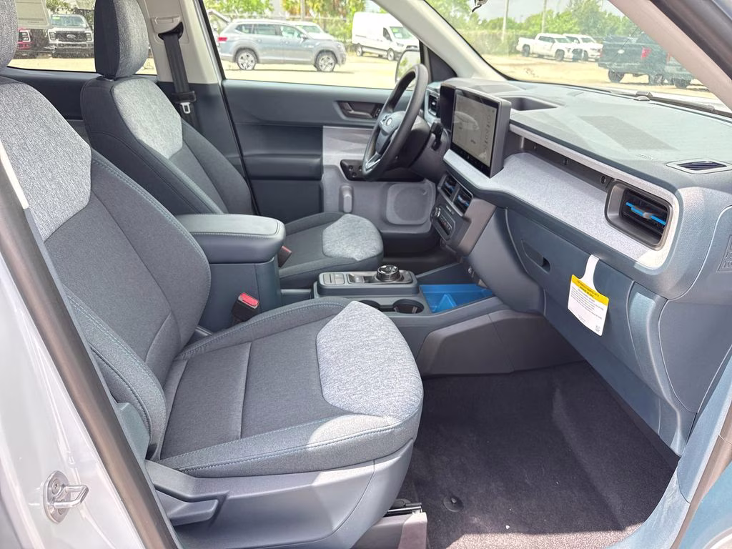 2026 Space White Metallic Ford Maverick XLT FWD Truck