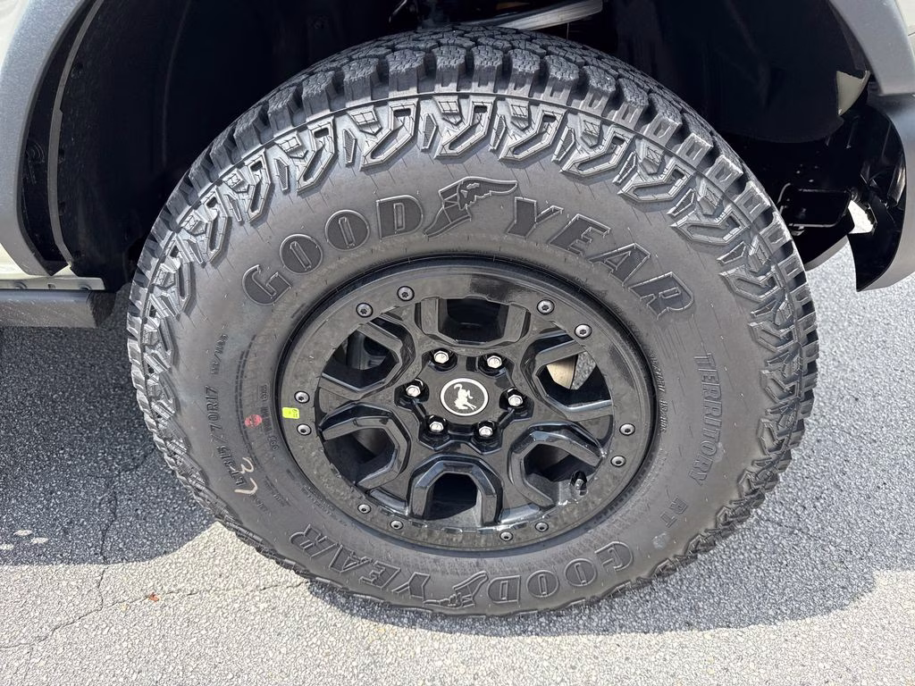 2026 Beige Ford Bronco Badlands 4X4 SUV