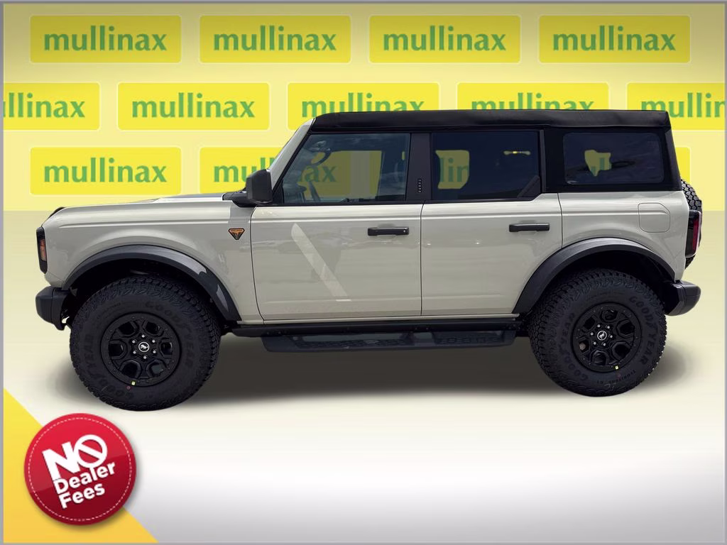 2026 Beige Ford Bronco Badlands 4X4 SUV