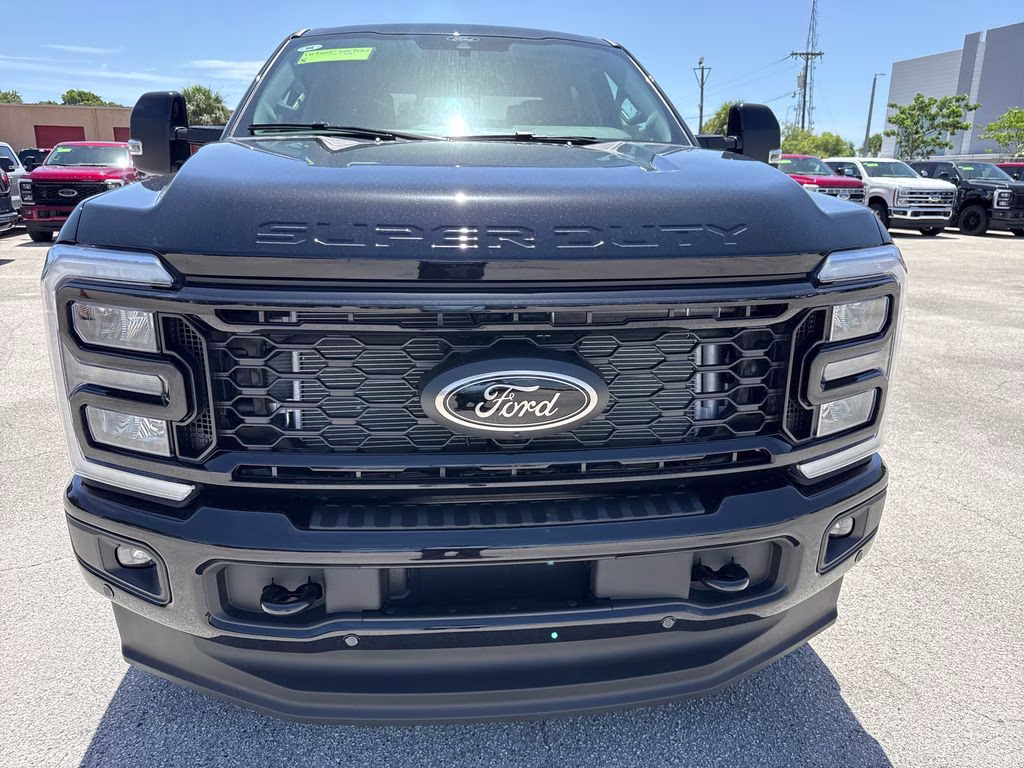 2026 Black Metallic Ford Super Duty F-250 SRW Lariat 4X4 Truck