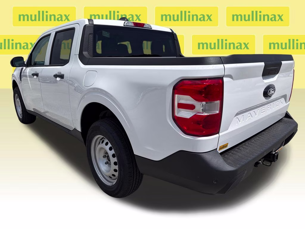 2026 Oxford White Ford Maverick XL FWD Truck
