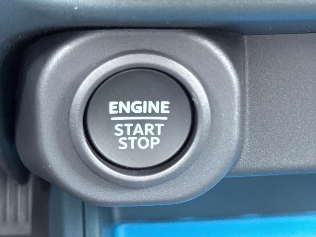 2026 Space White Metallic Ford Maverick XLT FWD Truck