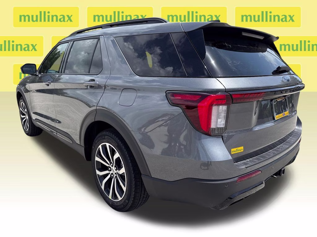2026 Carbonized Gray Metallic Ford Explorer ST-Line RWD SUV