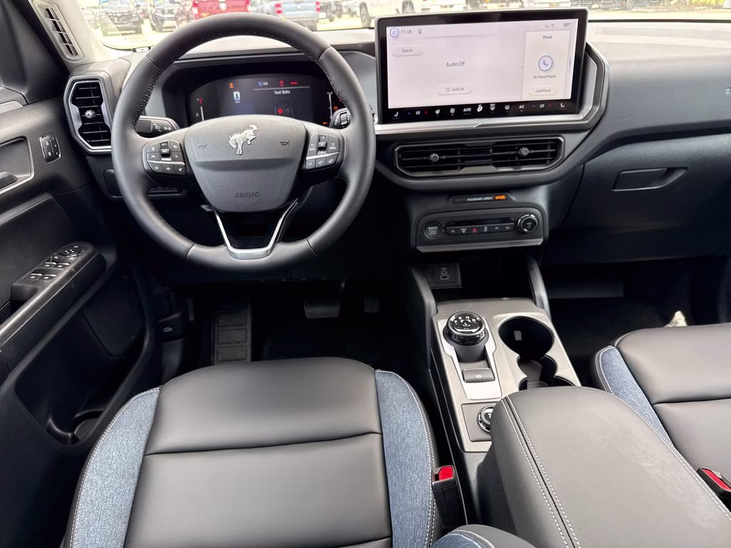 2026 Oxford White Ford Bronco Sport Outer Banks 4X4 SUV