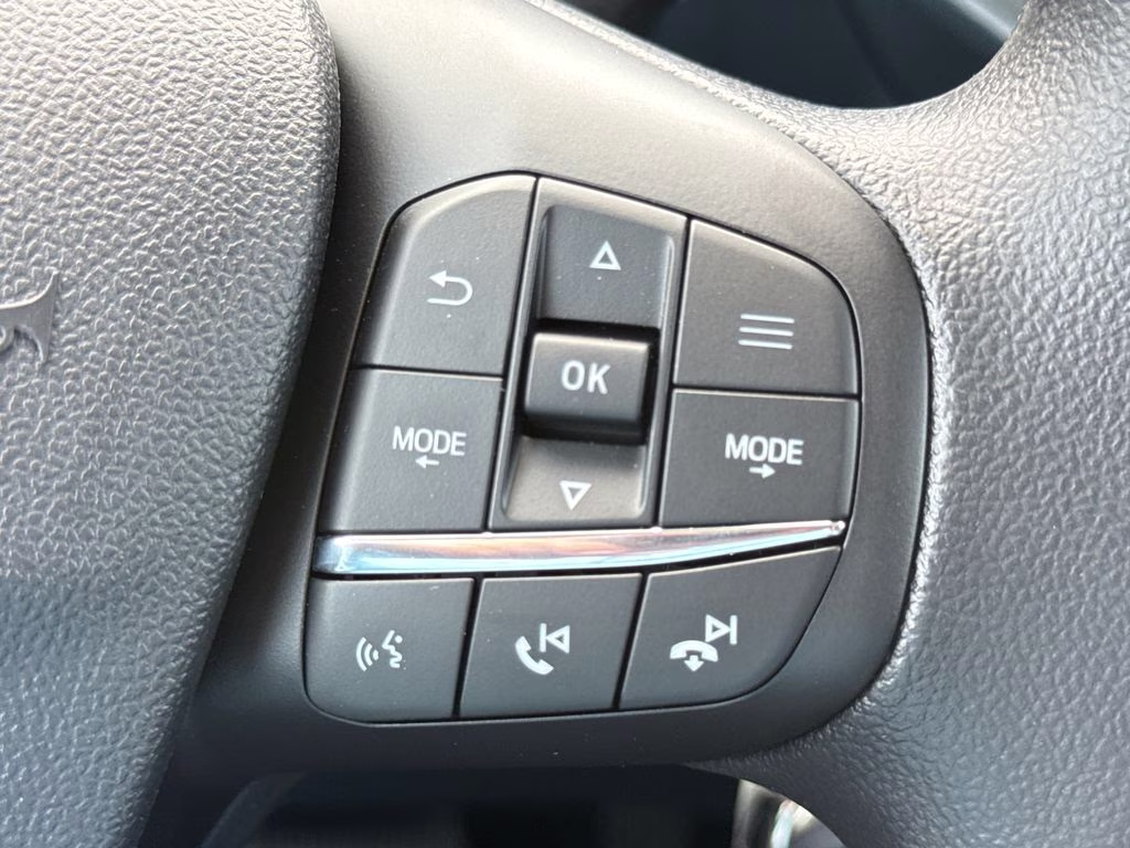 2026 Oxford White Ford Maverick XL FWD Truck