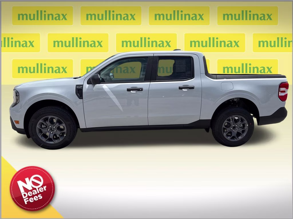 2026 Space White Metallic Ford Maverick XLT FWD Truck