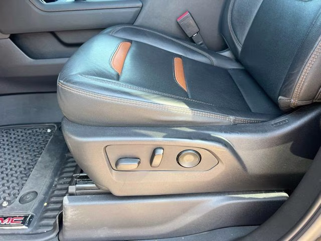2022 Onyx Black GMC Sierra 1500 AT4 4X4 Truck