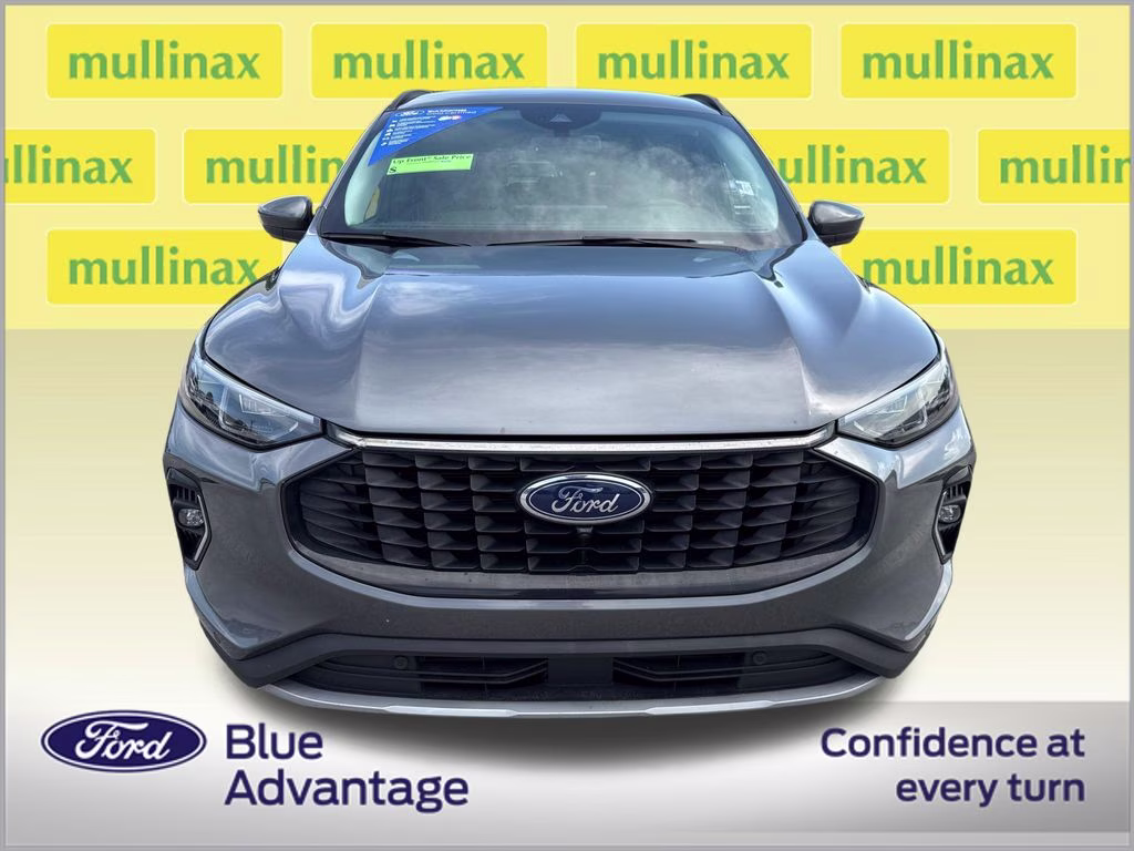 2023 Carbonized Gray Metallic Ford Escape Platinum AWD SUV