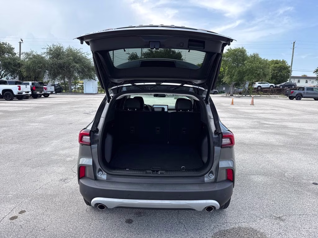 2023 Carbonized Gray Metallic Ford Escape Platinum AWD SUV
