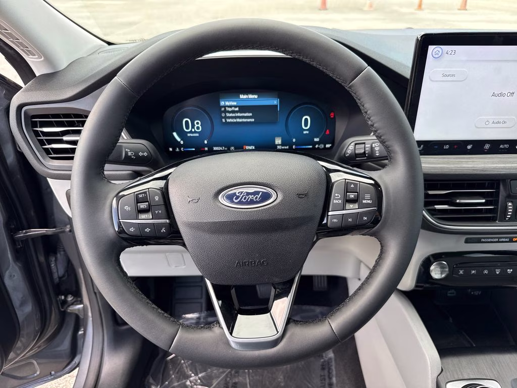 2023 Carbonized Gray Metallic Ford Escape Platinum AWD SUV