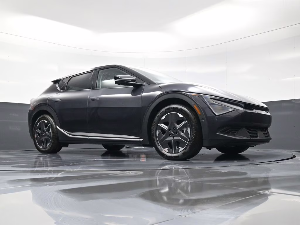 2025 Panthera Metal Kia EV6 Light AWD SUV