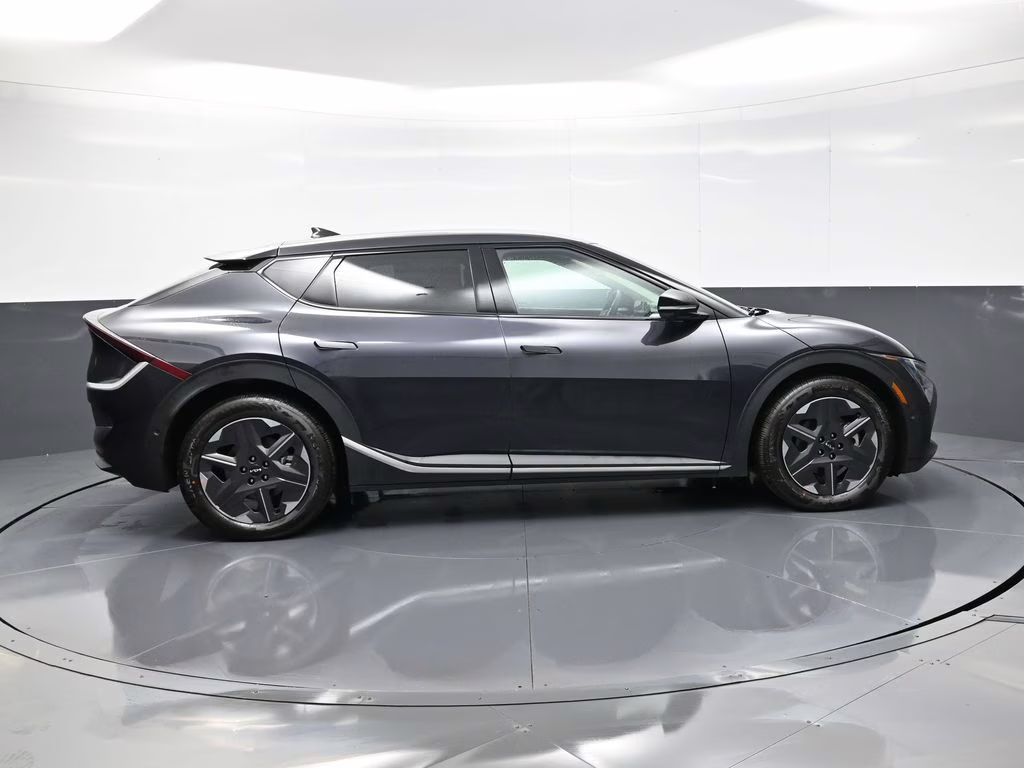 2025 Panthera Metal Kia EV6 Light AWD SUV
