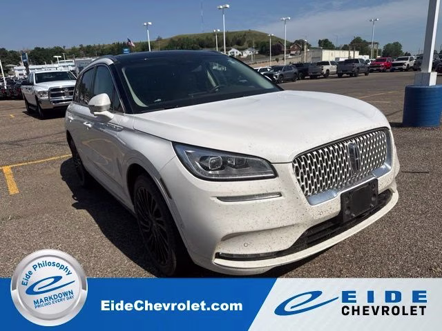 2022 Pristine White Metallic Tri-Coat Lincoln Corsair Reserve AWD SUV