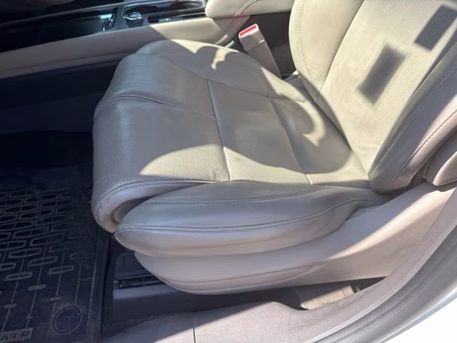 2022 Pristine White Metallic Tri-Coat Lincoln Corsair Reserve AWD SUV