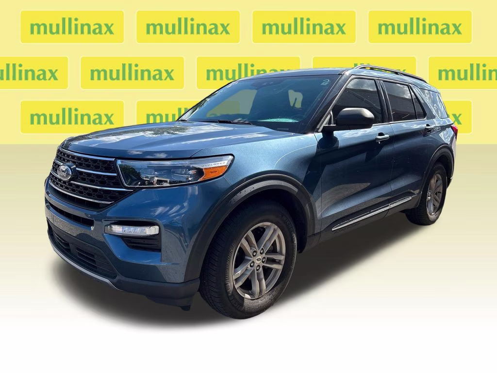 2020 Blue Metallic Ford Explorer XLT RWD SUV