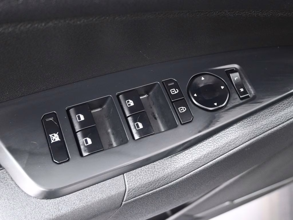 2026 Ebony Black Kia Sportage LX AWD SUV