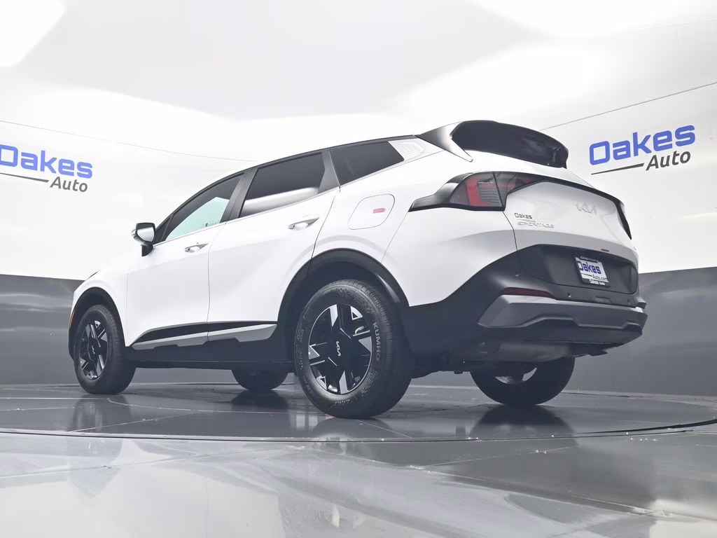 2026 Glacial White Pearl Kia Sportage LX AWD SUV