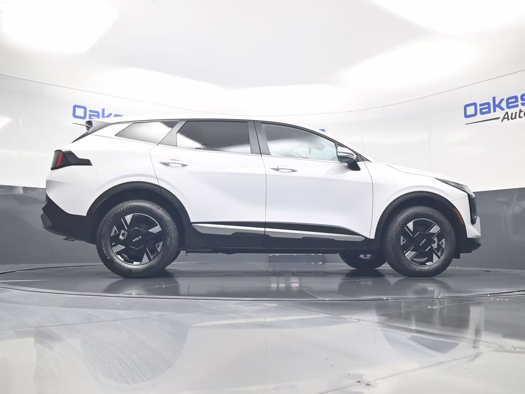 2026 Glacial White Pearl Kia Sportage LX AWD SUV