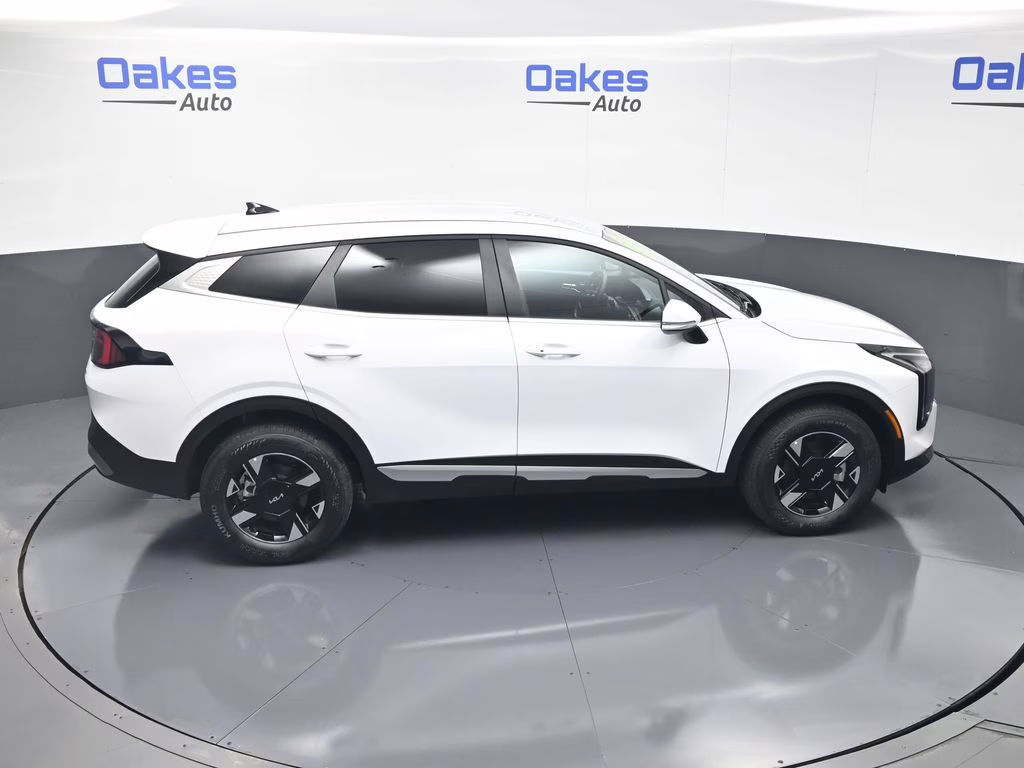 2026 Glacial White Pearl Kia Sportage LX AWD SUV