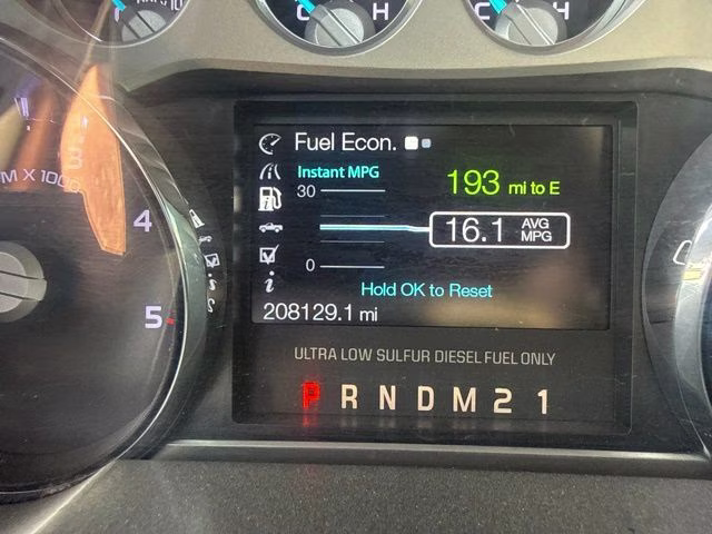 2013 Gray Ford Super Duty F-350 SRW Lariat 4X4 Truck