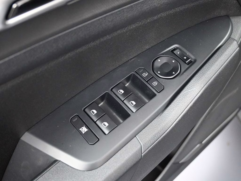 2026 Ebony Black Kia Sportage LX AWD SUV