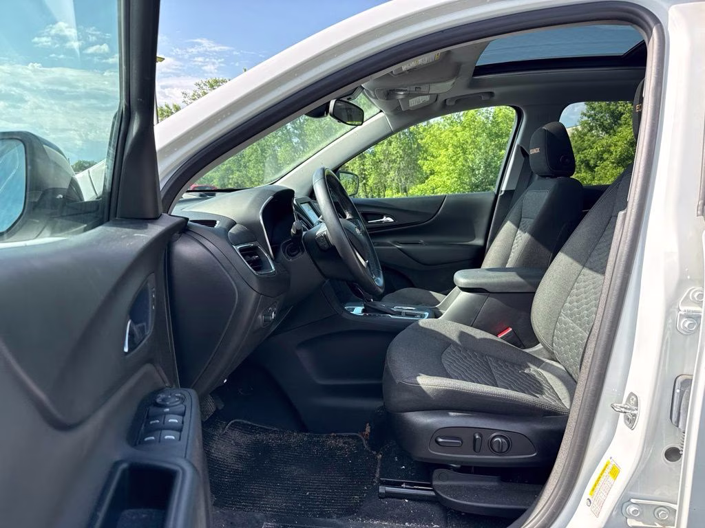 2021 Summit White Chevrolet Equinox LT AWD SUV