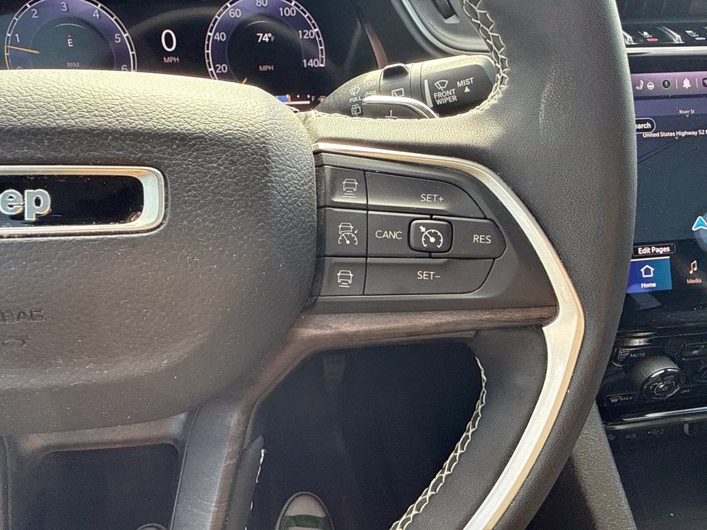 2023 Rocky Mountain Pearlcoat Jeep Grand Cherokee L Limited 4X4 SUV