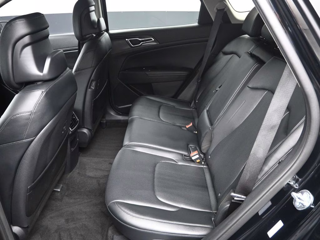 2026 Ebony Black Kia Sportage EX FWD SUV