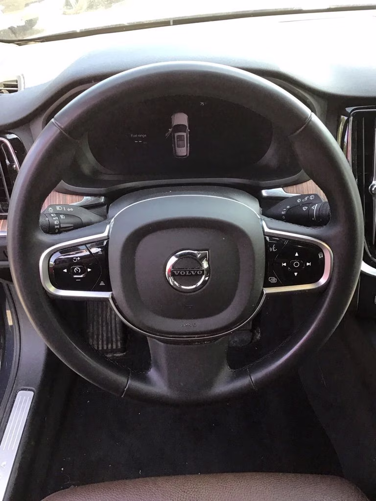 2025 Blue Volvo V60 Cross Country B5 Plus AWD Crossover