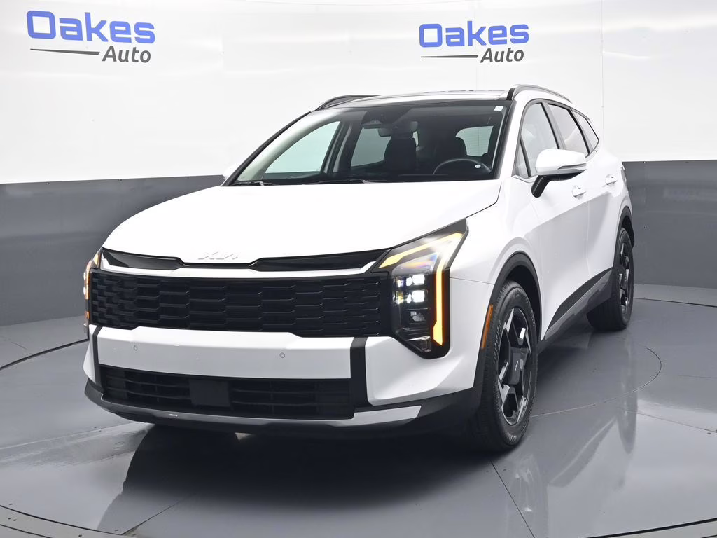 2026 Glacial White Pearl Kia Sportage EX FWD SUV