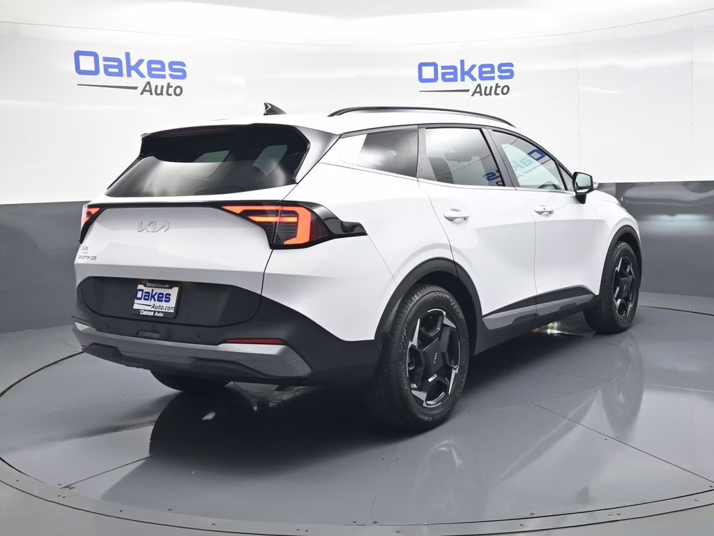 2026 Glacial White Pearl Kia Sportage EX FWD SUV