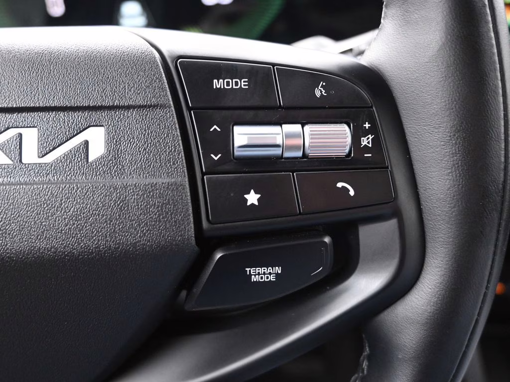 2026 Wolf Gray Kia Sportage X-LINE AWD SUV