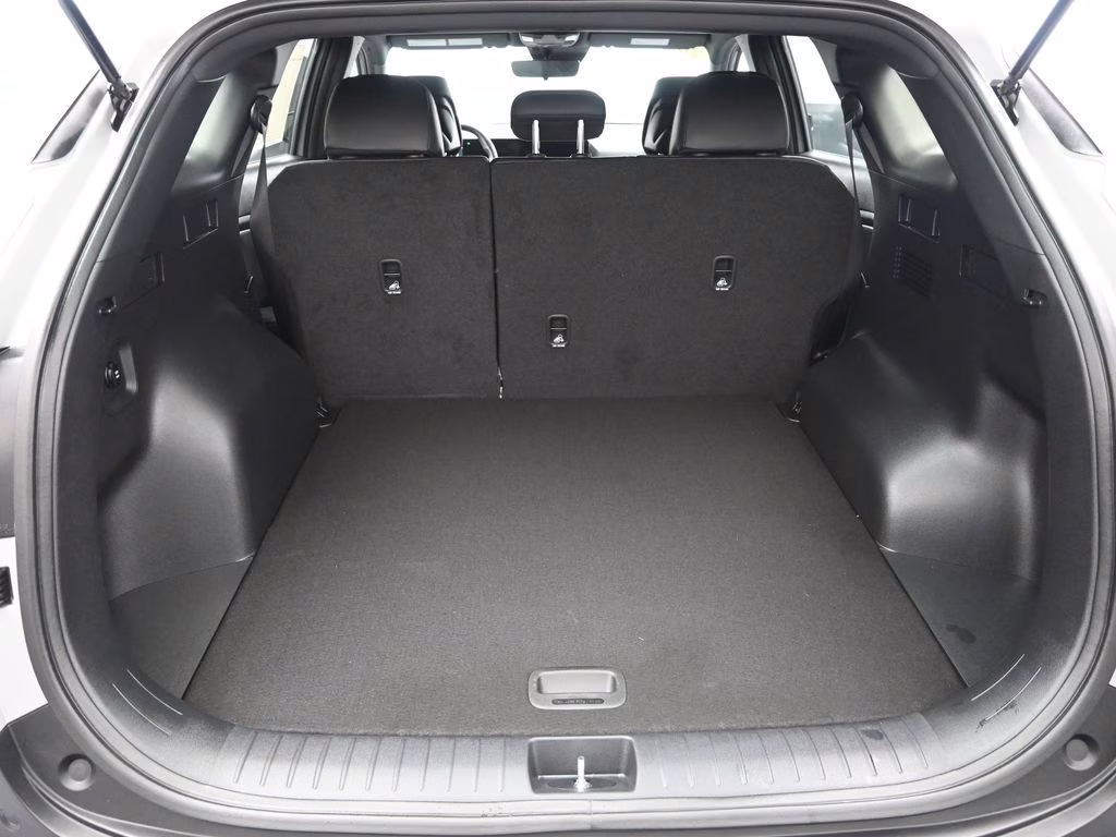 2026 Wolf Gray Kia Sportage X-LINE AWD SUV