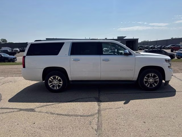 2018 Summit White Chevrolet Suburban LT 4X4 SUV