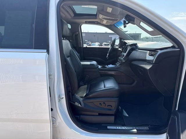 2018 Summit White Chevrolet Suburban LT 4X4 SUV