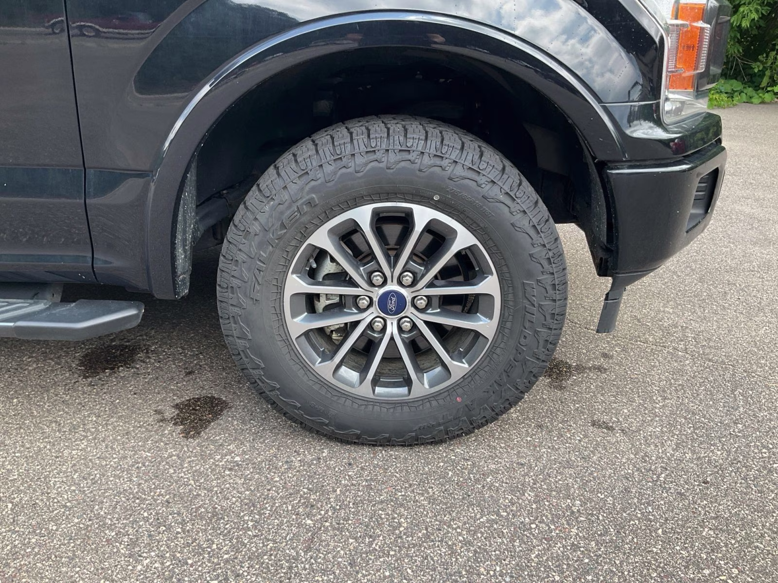 2020 Black Metallic Ford F-150 XLT 4X4 Truck