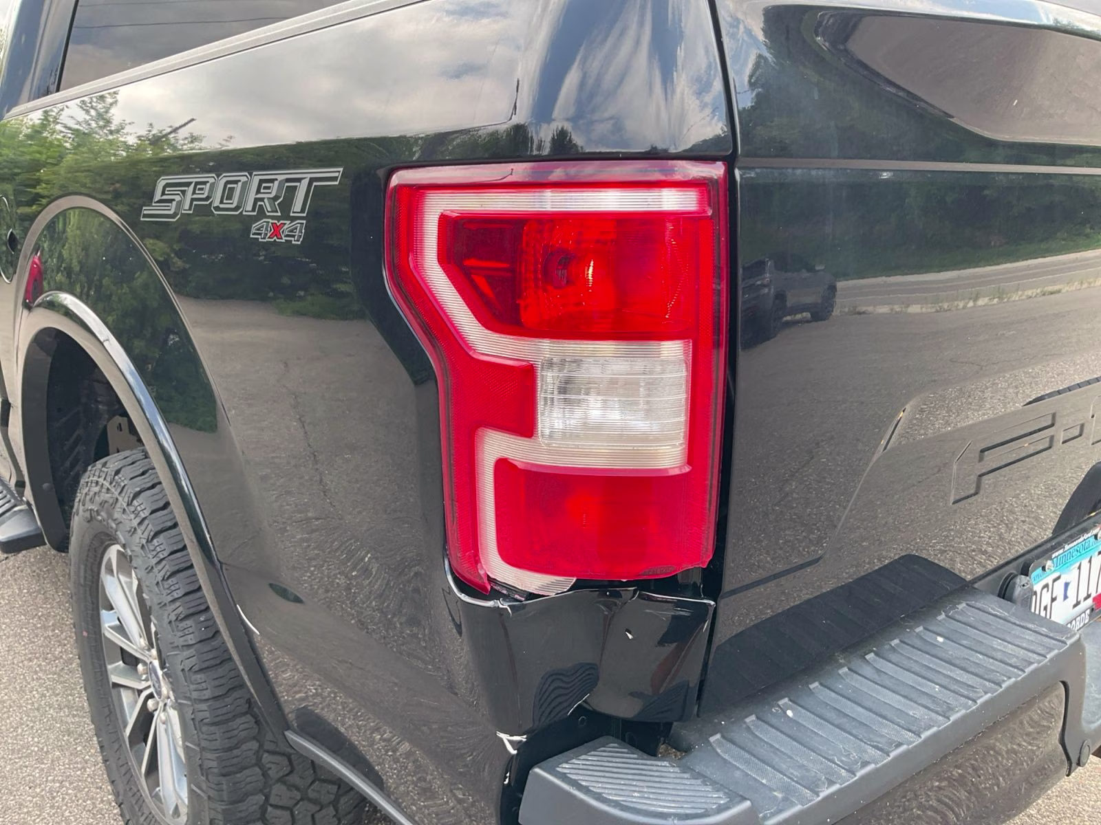 2020 Black Metallic Ford F-150 XLT 4X4 Truck