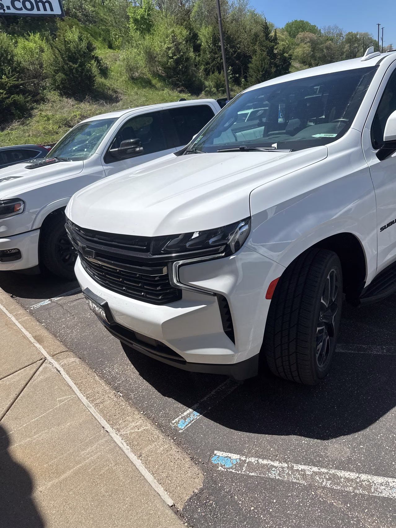 2021 Summit White Chevrolet Suburban RST 4X4 SUV