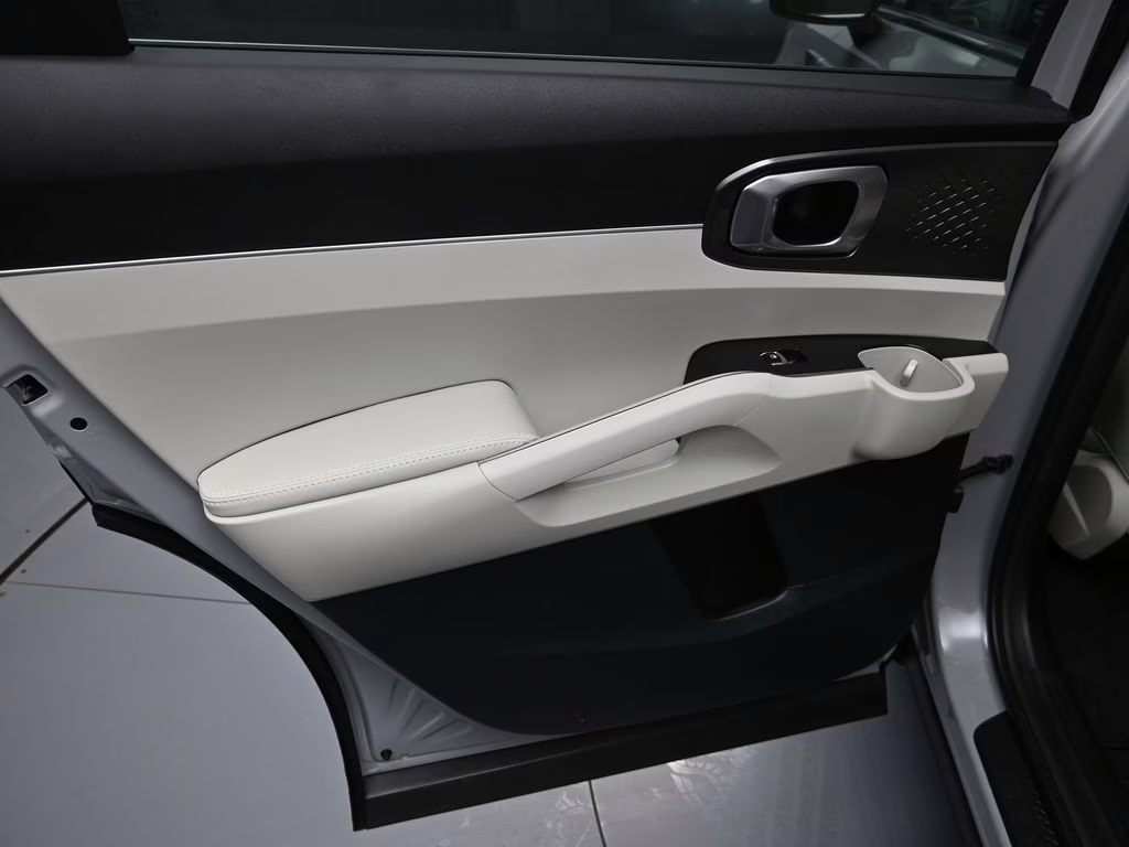 2025 Wolf Gray Kia Sorento EX FWD SUV